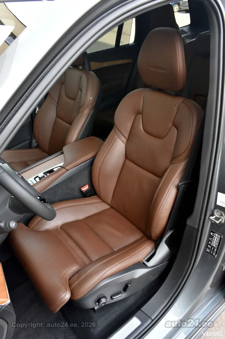 Volvo XC90 AWD 4C H&K LUXURY+ INSCRIPTION XENIUM PRO INTELLI 173kW