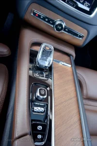 Volvo XC90 AWD 4C H&K LUXURY+ INSCRIPTION XENIUM PRO INTELLI 173kW thumbnail