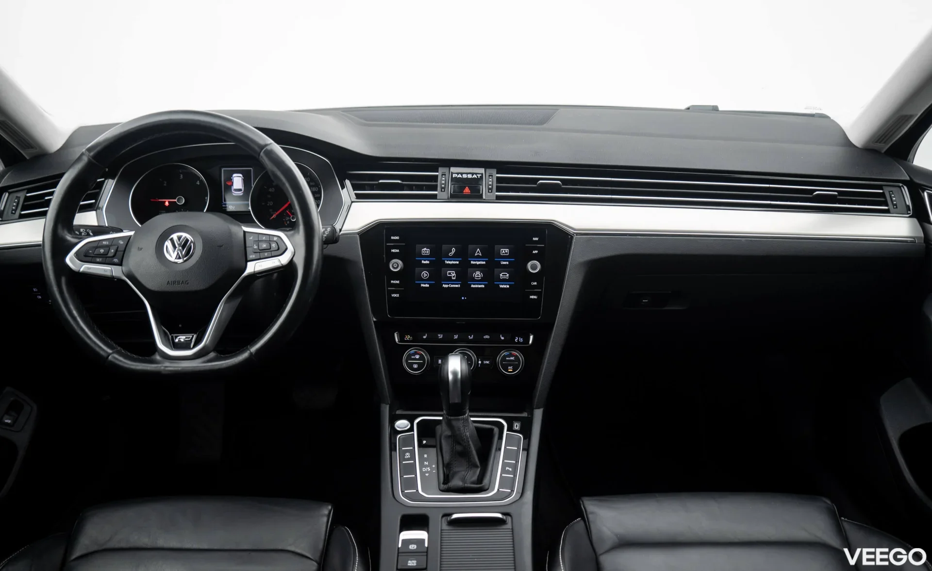 Volkswagen Passat R-Line 2.0 110kW