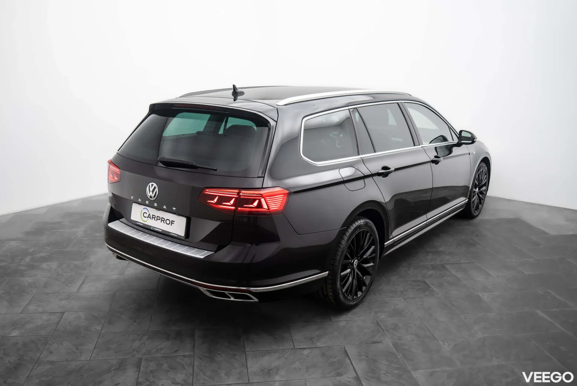 Volkswagen Passat R-Line 2.0 110kW