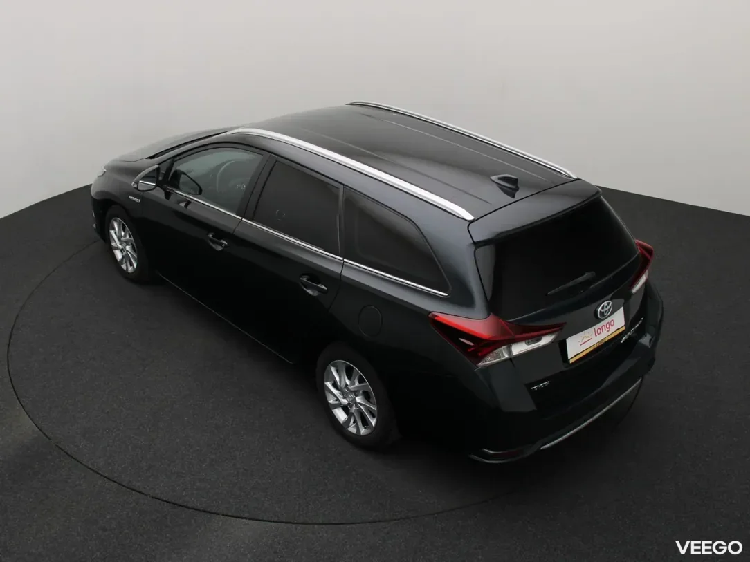 Toyota Auris 1.8 100kW