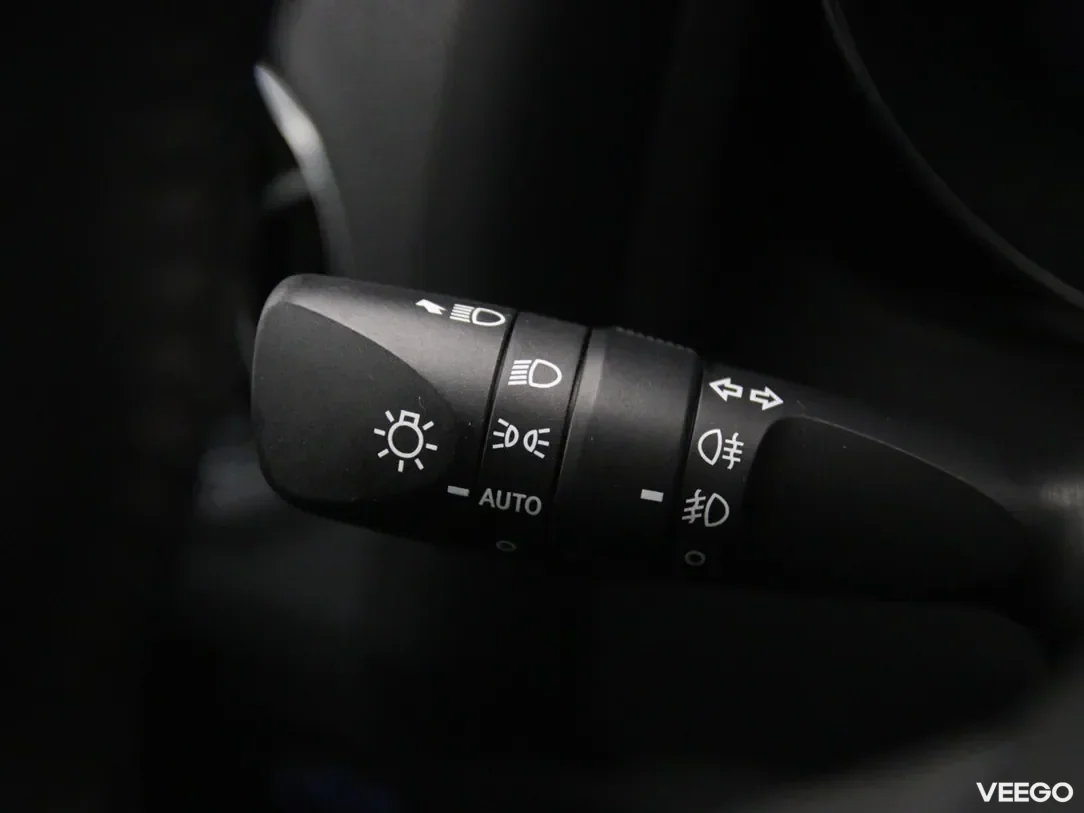 Toyota Auris 1.8 100kW