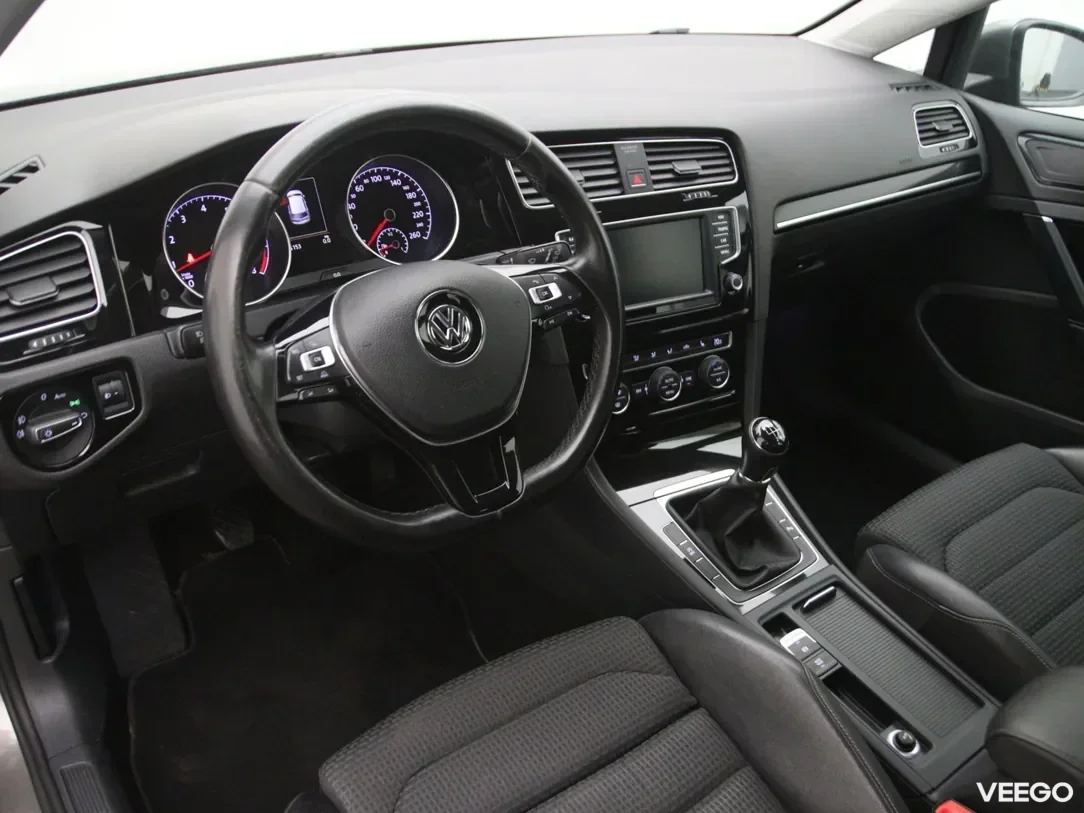 Volkswagen Golf 1.4 110kW