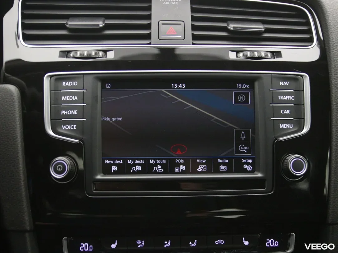 Volkswagen Golf 1.4 110kW