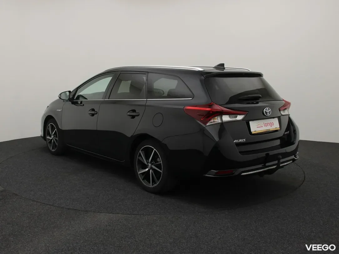 Toyota Auris 1.8 100kW