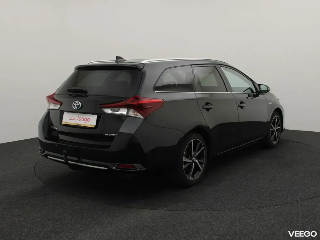 Toyota Auris 1.8 100kW