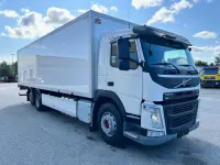 Volvo FM410 6X2*4 EURO6  308kW thumbnail