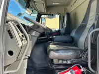 Volvo FM410 6X2*4 EURO6  308kW thumbnail