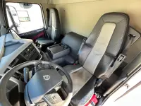 Volvo FM410 6X2*4 EURO6  308kW thumbnail