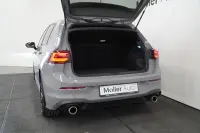 Volkswagen Golf 180kW thumbnail