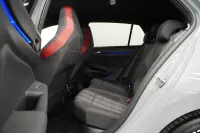 Volkswagen Golf 180kW thumbnail