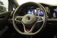 Volkswagen Golf 180kW thumbnail