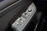 Volkswagen Golf 180kW thumbnail