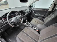 Volkswagen T-Roc 110kW thumbnail