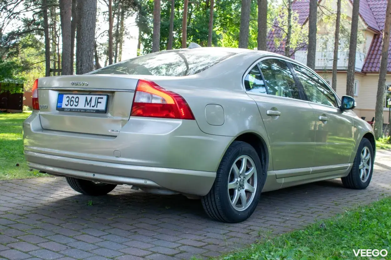 Volvo S80 2.5 147kW