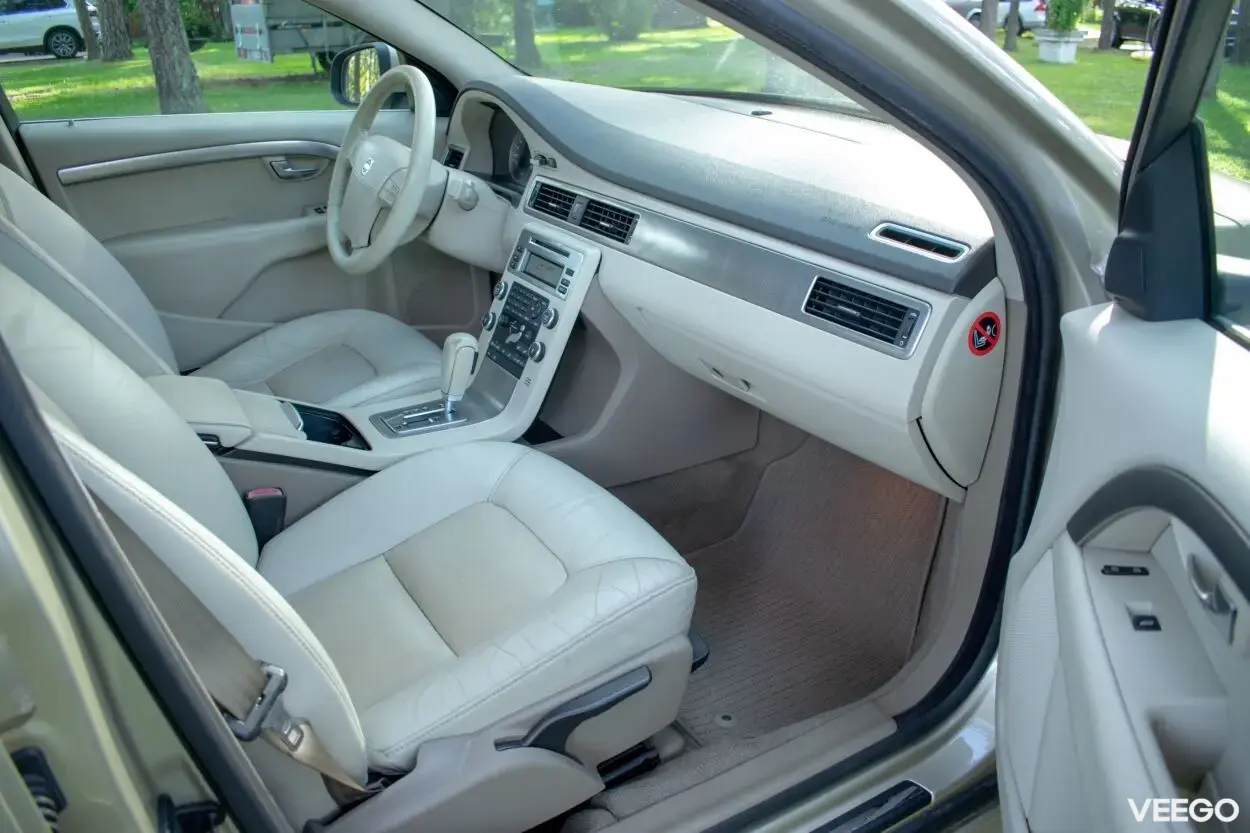 Volvo S80 2.5 147kW