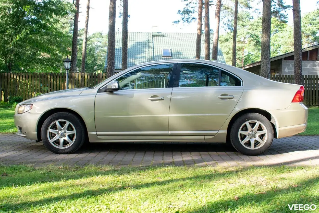 Volvo S80 2.5 147kW