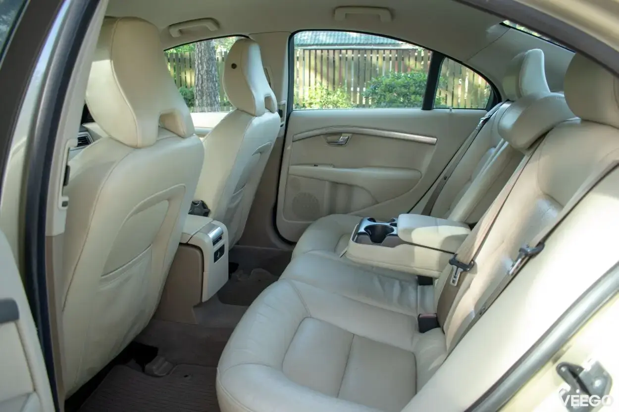 Volvo S80 2.5 147kW