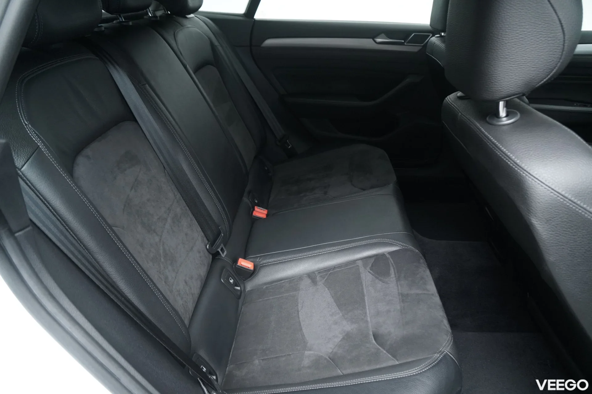 Volkswagen Arteon Elegance Alcantara 1.5 110kW