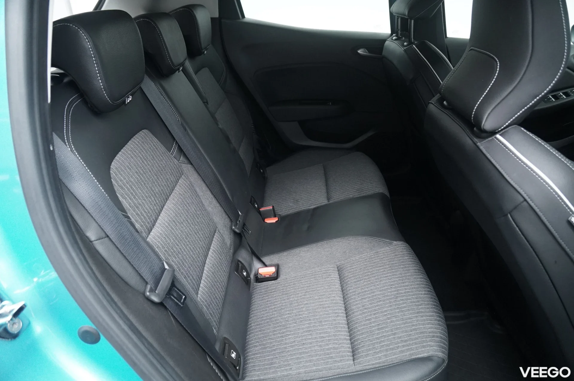 Renault CLIO E-TECH HYBRID Intens 1.6 67kW