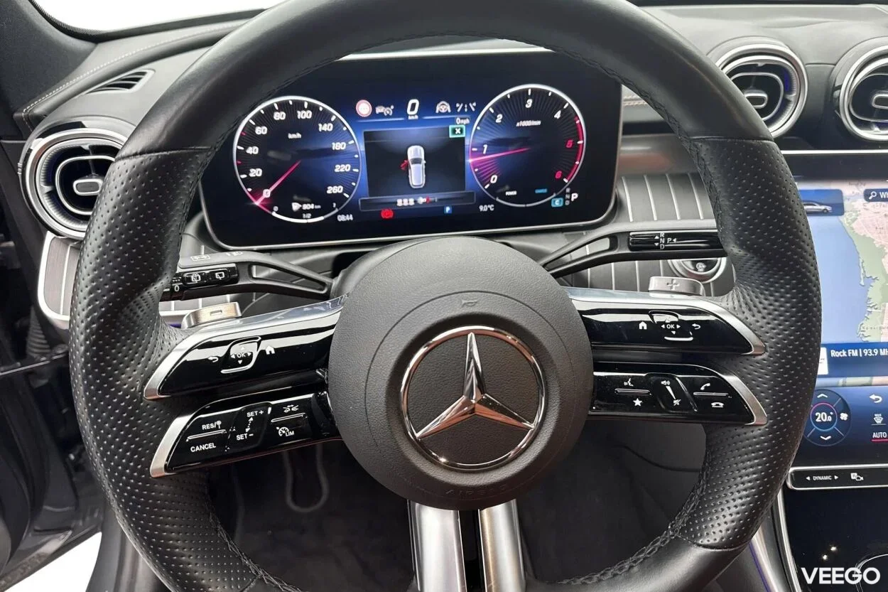 Mercedes-Benz C220 d 4Matic AMG Night pakett 2 147kW