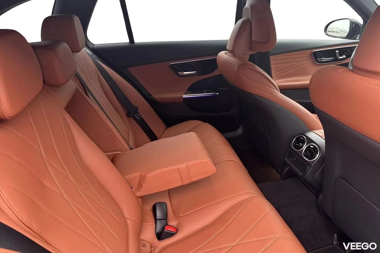 Mercedes-Benz C220 d 4Matic AMG Night pakett 2 147kW