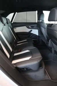 Audi Q8 250kW thumbnail