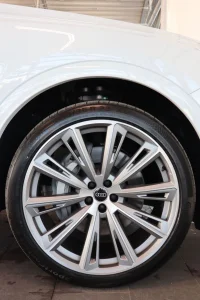 Audi Q8 250kW thumbnail