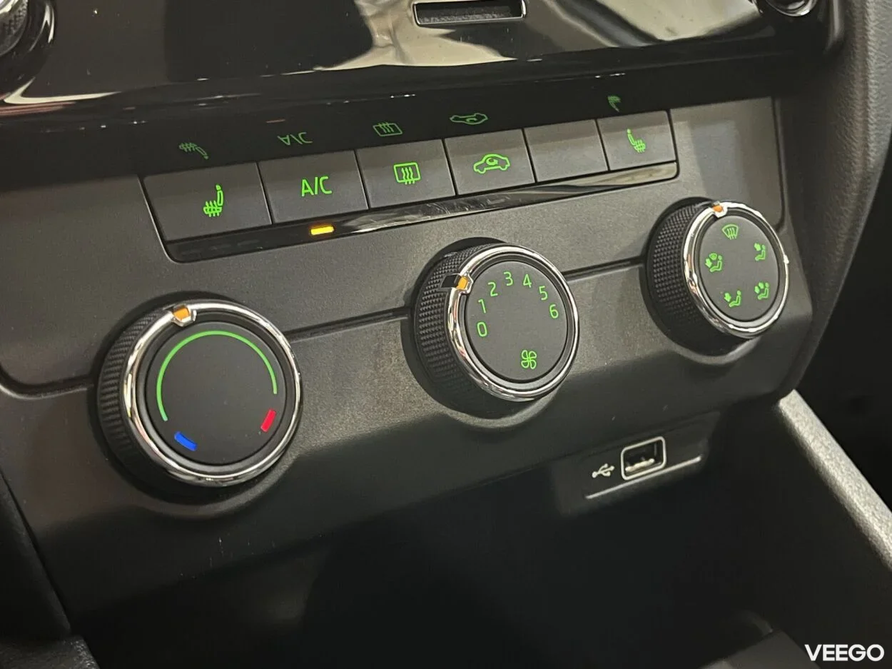 Skoda Octavia HB Active Style FL 1 85kW