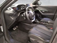 Peugeot 2008 GT PureTech 130 AT8 96kW thumbnail