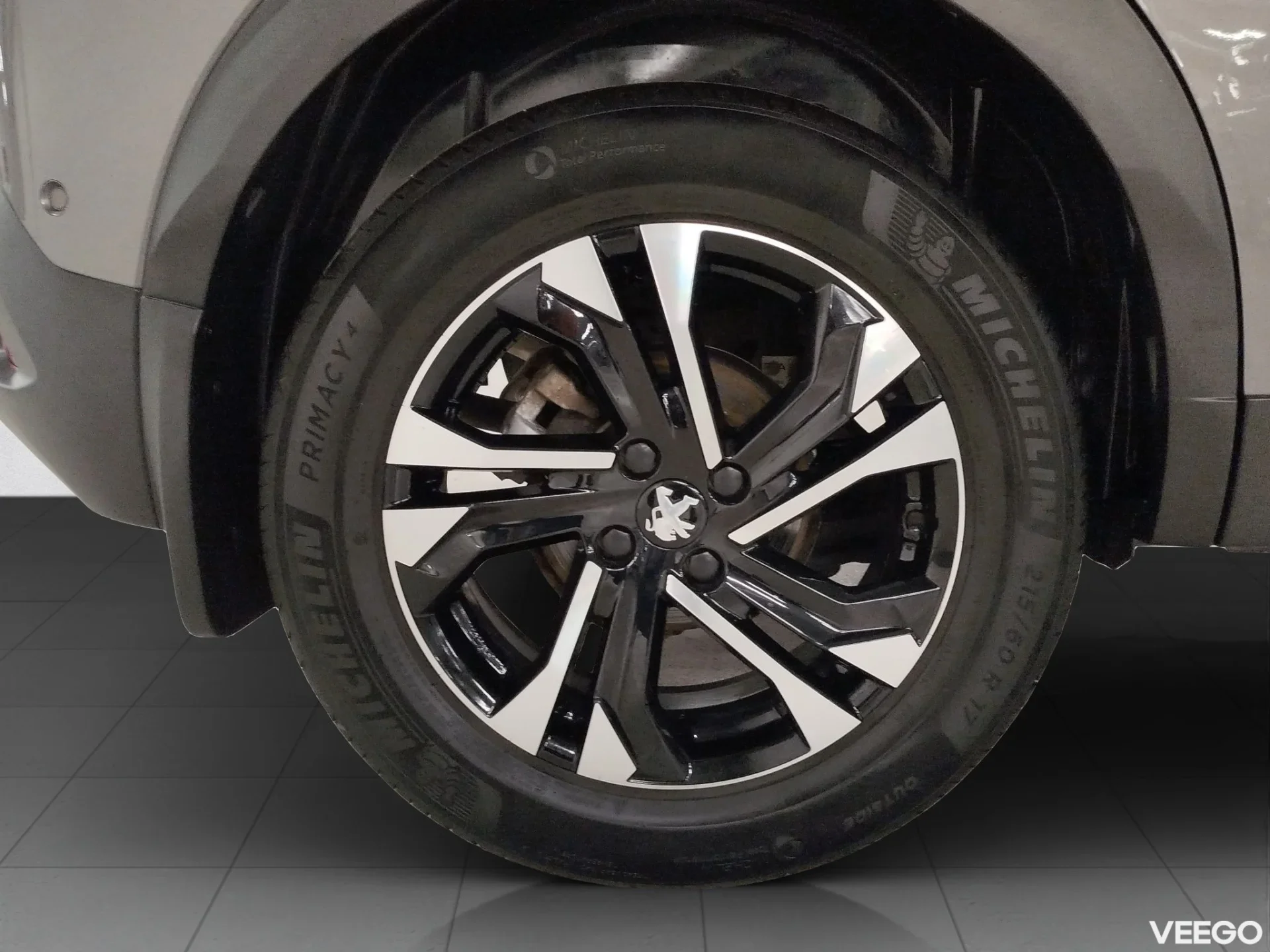 Peugeot 2008 GT PureTech 130 AT8 96kW