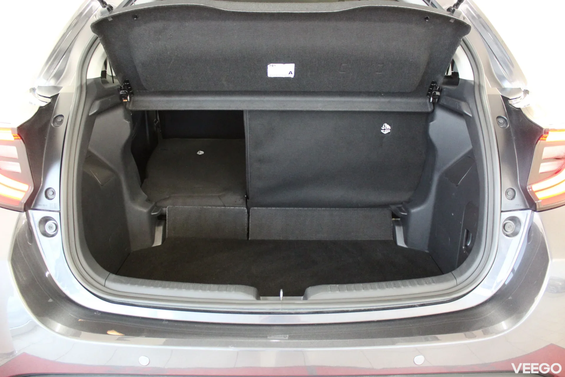 Toyota Yaris Active Plus Hybrid 1.5 68kW