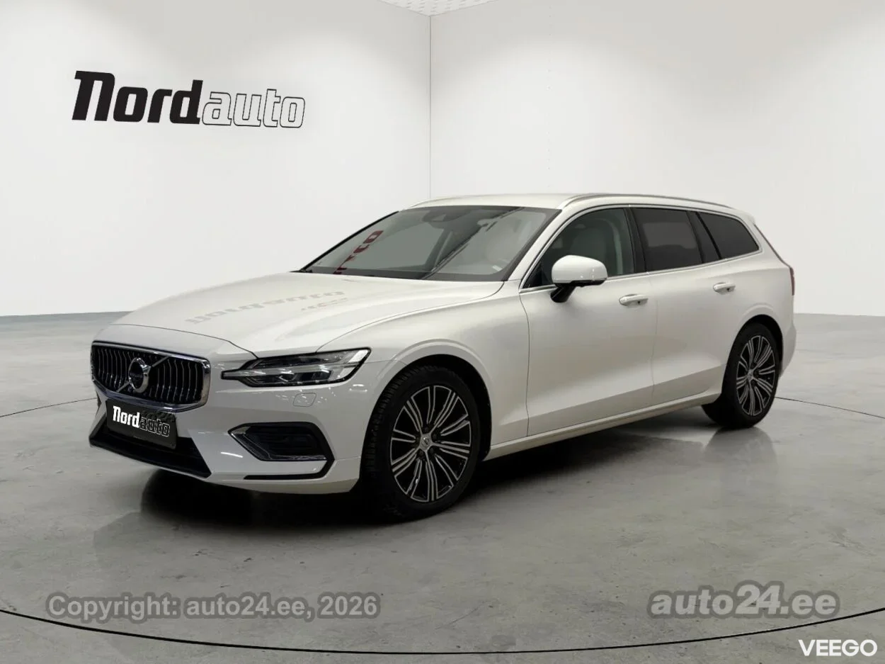 Volvo V60 AWD T8 2 228kW