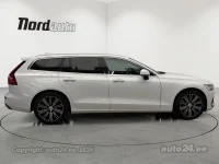 Volvo V60 AWD T8 2 228kW thumbnail