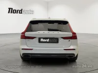 Volvo V60 AWD T8 2 228kW thumbnail