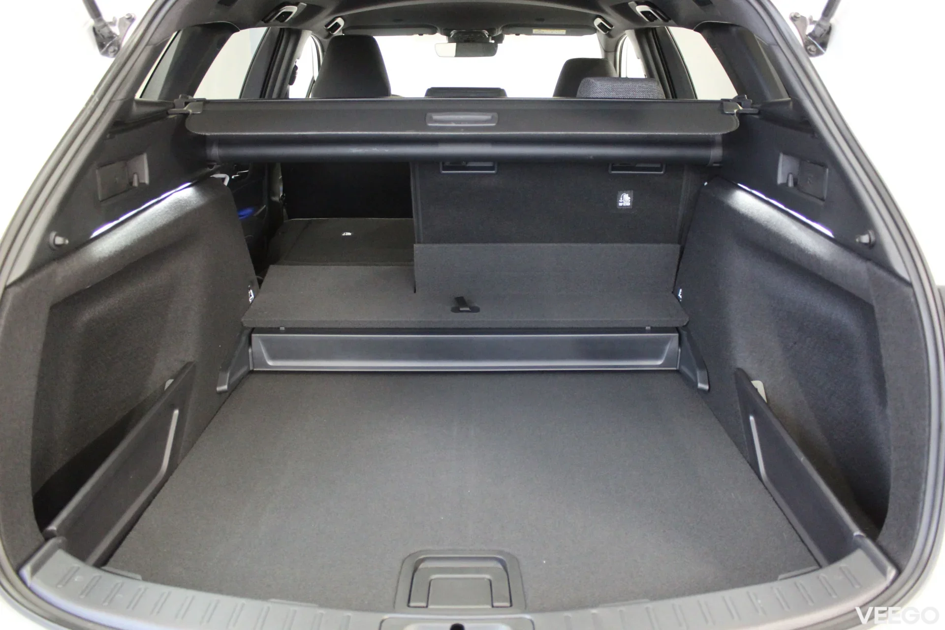 Toyota Corolla Active Plus Touring Sports Hybrid 1.8 72kW