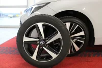 Toyota Corolla Active Plus Touring Sports Hybrid 1.8 72kW thumbnail