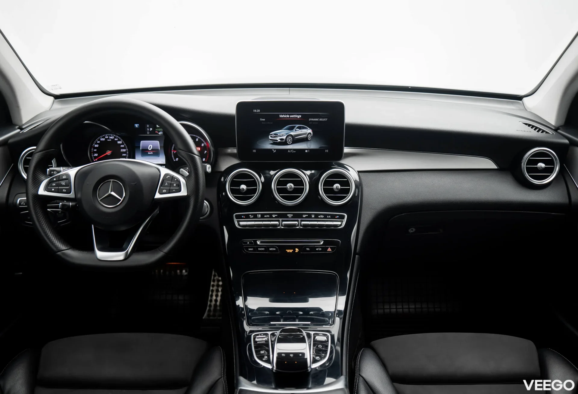 Mercedes-Benz GLC350 e Coupe AMG 4Matic 2.0 235kW