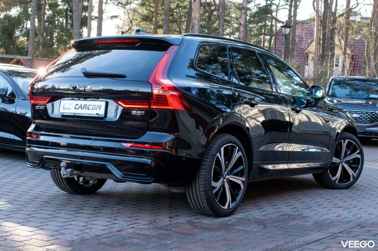 Volvo XC60 Ultra DARK Intelli PRO Xenium Wntr 2 184kW