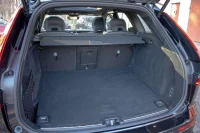 Volvo XC60 Ultra DARK Intelli PRO Xenium Wntr 2 184kW thumbnail