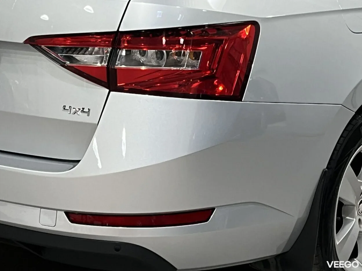 Skoda Superb Combi Active Plus FL 4x4 2 140kW