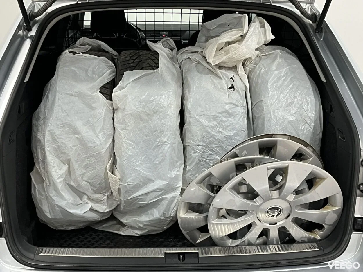 Skoda Superb Combi Active Plus FL 4x4 2 140kW