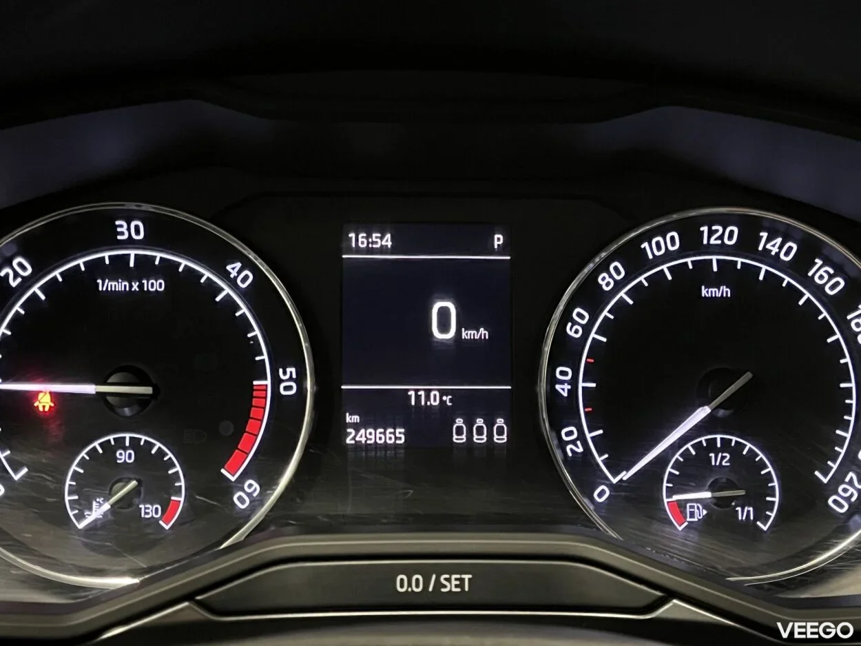 Skoda Superb Combi Active Plus FL 4x4 2 140kW