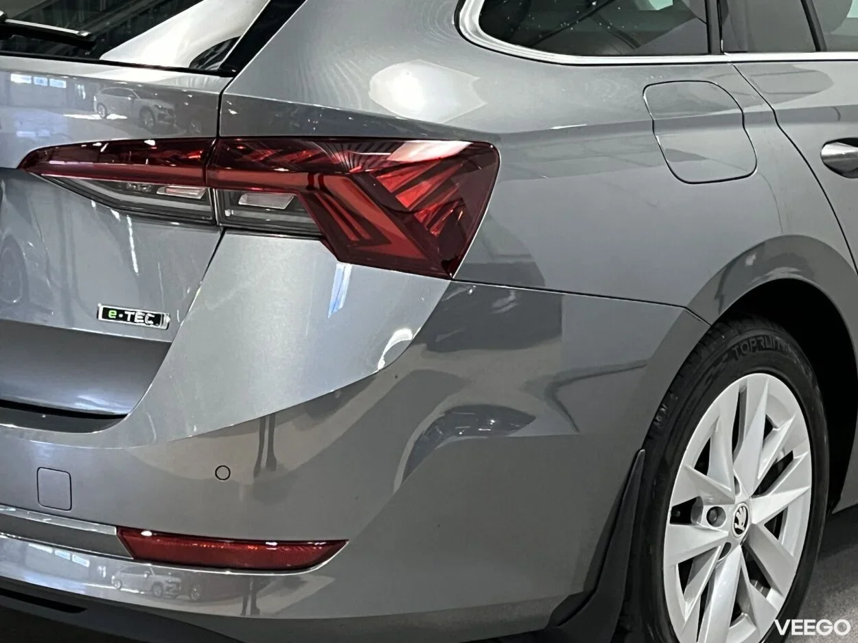 Skoda Octavia Combi Elegance 1.5 110kW