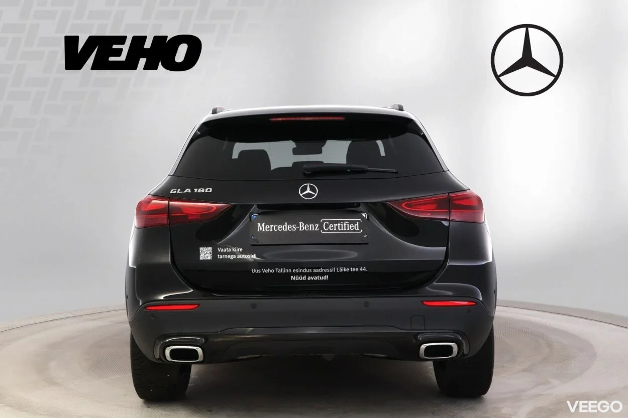 Mercedes-Benz GLA180 Progressive 1.3 100kW