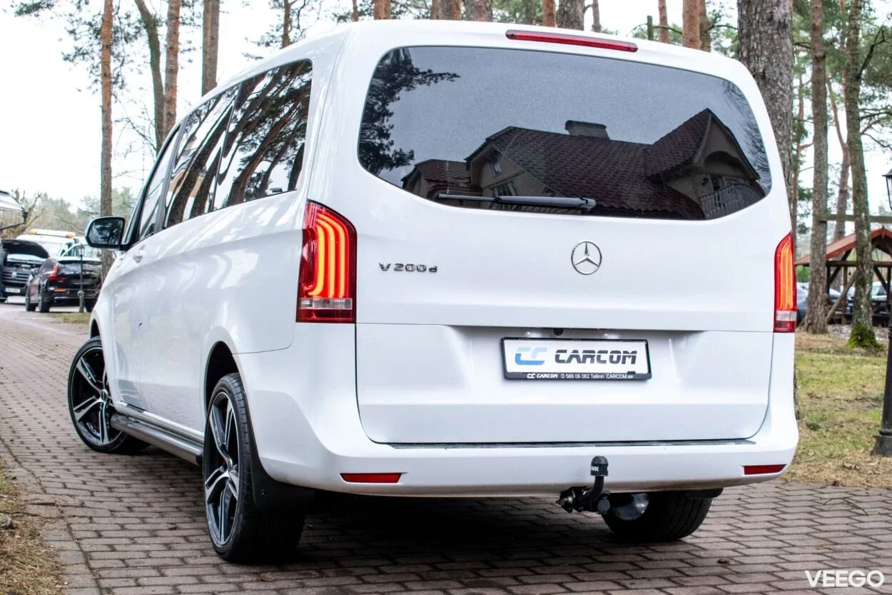 Mercedes-Benz V200 7s N1 M1 2.1 100kW