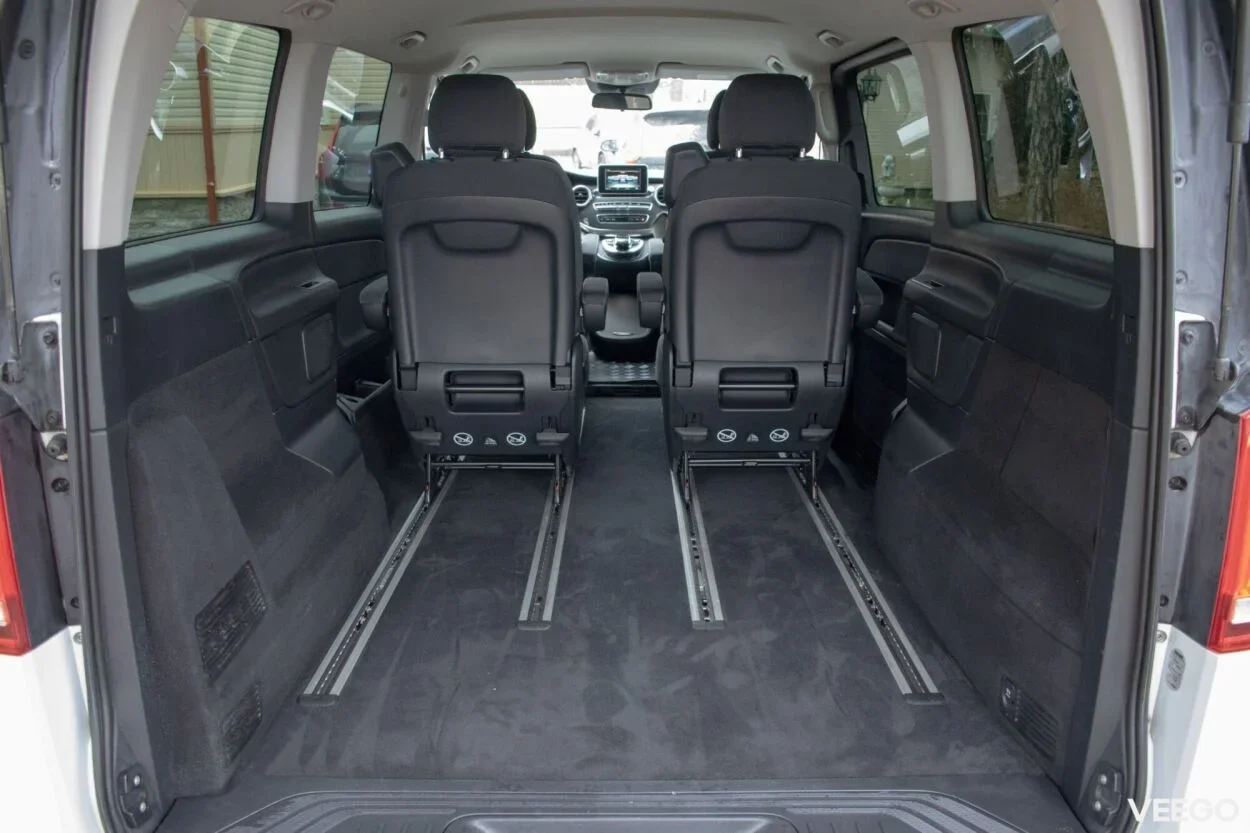 Mercedes-Benz V200 7s N1 M1 2.1 100kW