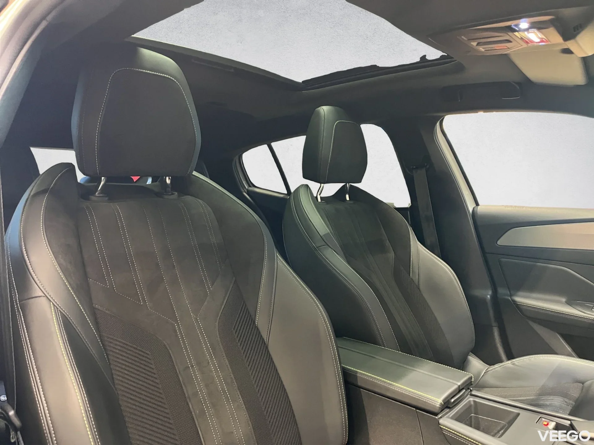 Peugeot 408 GT PureTech 130 AT8 96kW