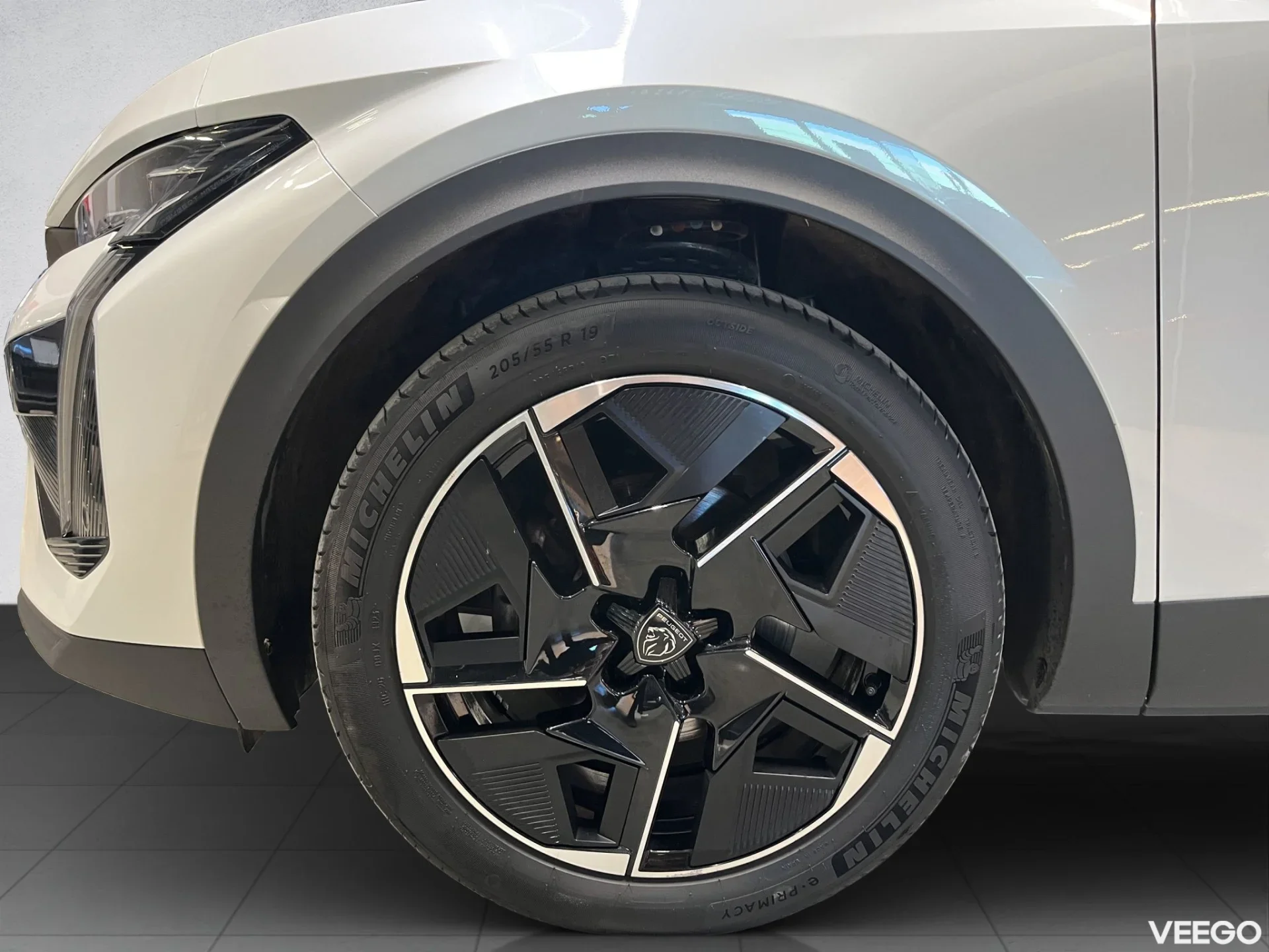 Peugeot 408 GT PureTech 130 AT8 96kW