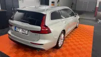 Volvo V60 Momentum Advanced SE 2.0 145kW thumbnail